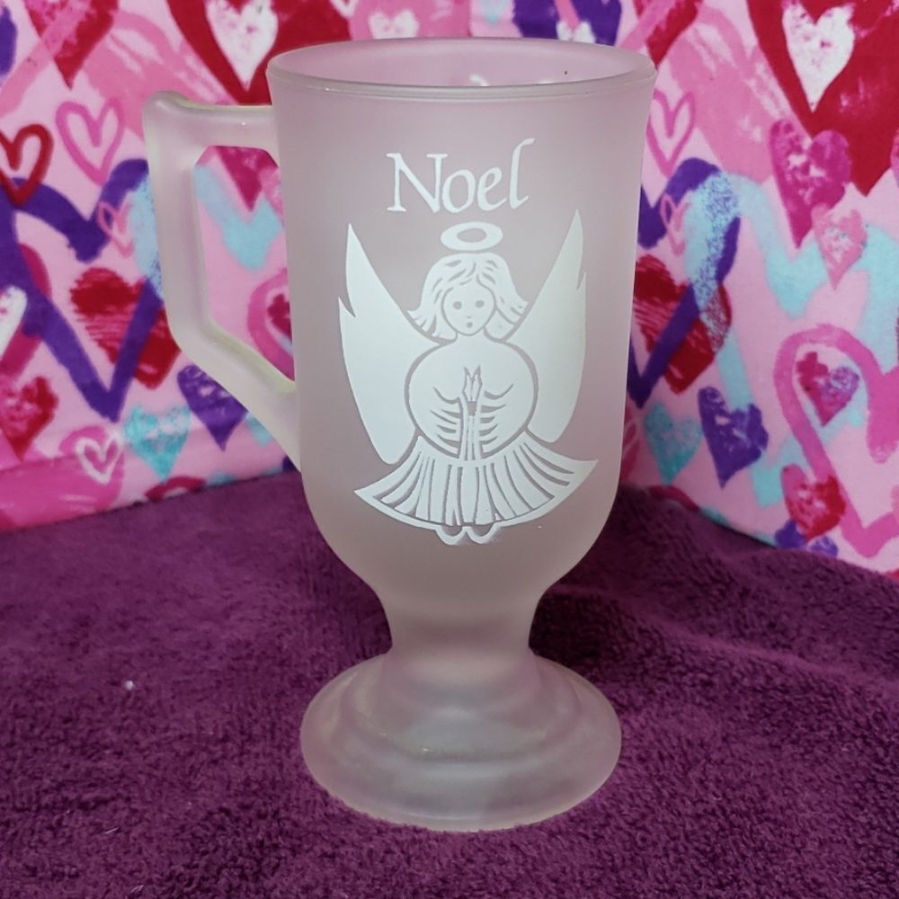 Vintage Noel frosted mug EUC